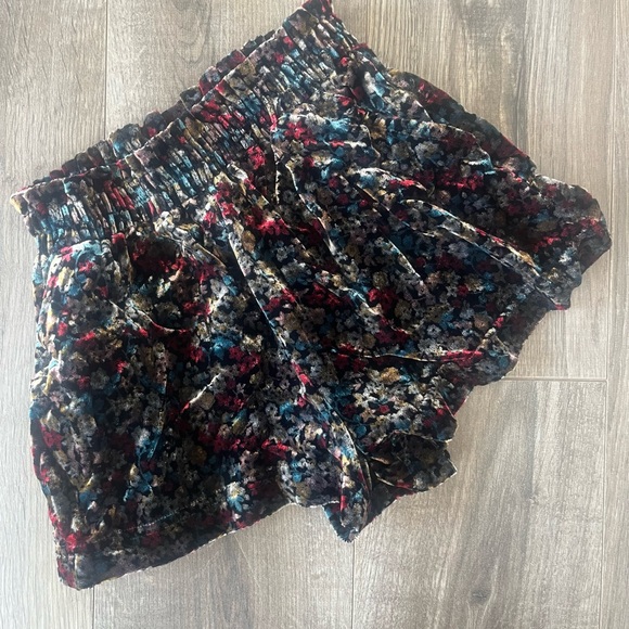 NEXT Velvet Floral Ruffle Shorts in Multi Color - Picture 1 of 4
